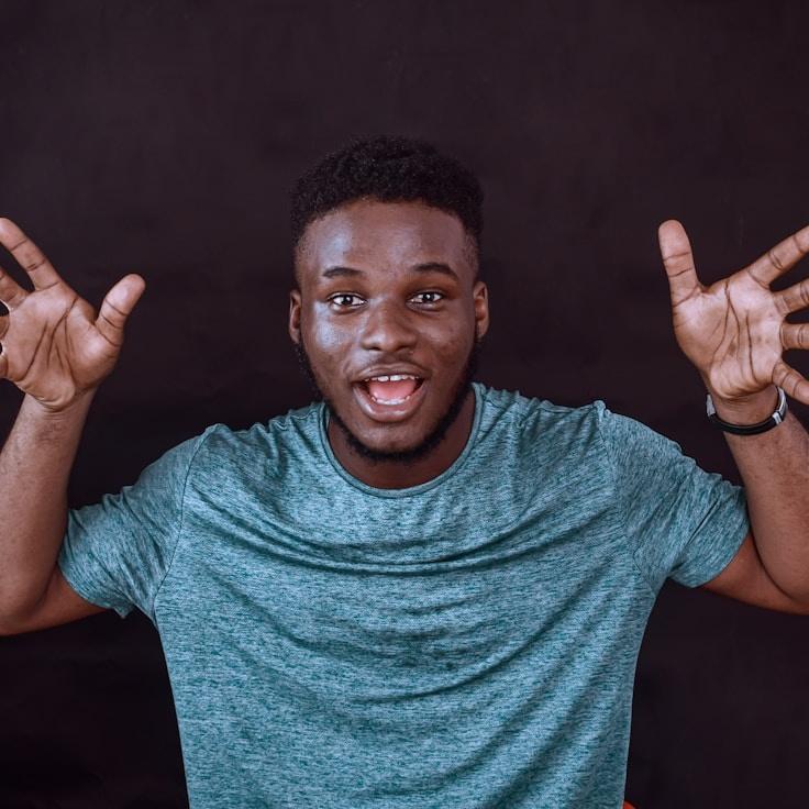 Kaveri Mehta, Lead Design Curator at Midland Gardenia Pulse, reviewing corporate floral arrangements